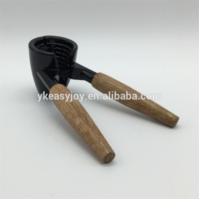 Durable Manual Home Aluminium Alloy Nut/Walnut/Pecan/Cashew/Almond/Hickory/Chestnut/Seafood Cracker With Wooden Handle